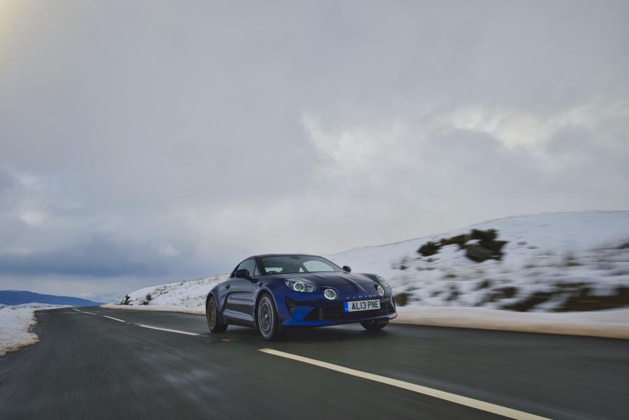  Alpine A110 Legende 2018 года  (UK) (фото 31 из 40)